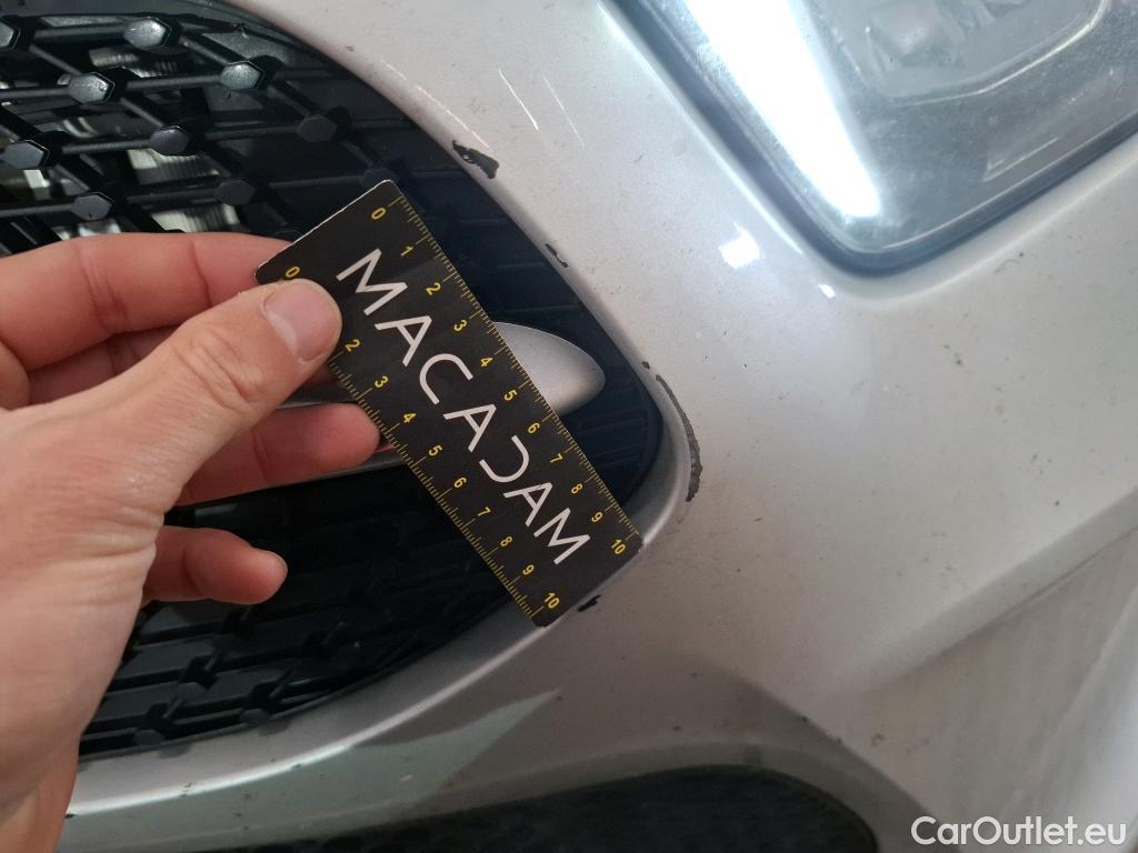  Mercedes  A-Klasse MERCEDES-BENZ Classe A Compact / 2018 / 5P / Berline A 250 e Business Line 8G-DCT #22