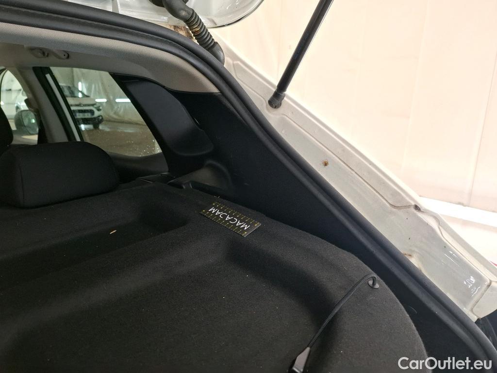  Nissan  Qashqai NISSAN  / 2017 / 5P / Crossover 1.5 DCI 115 Business Edition #6