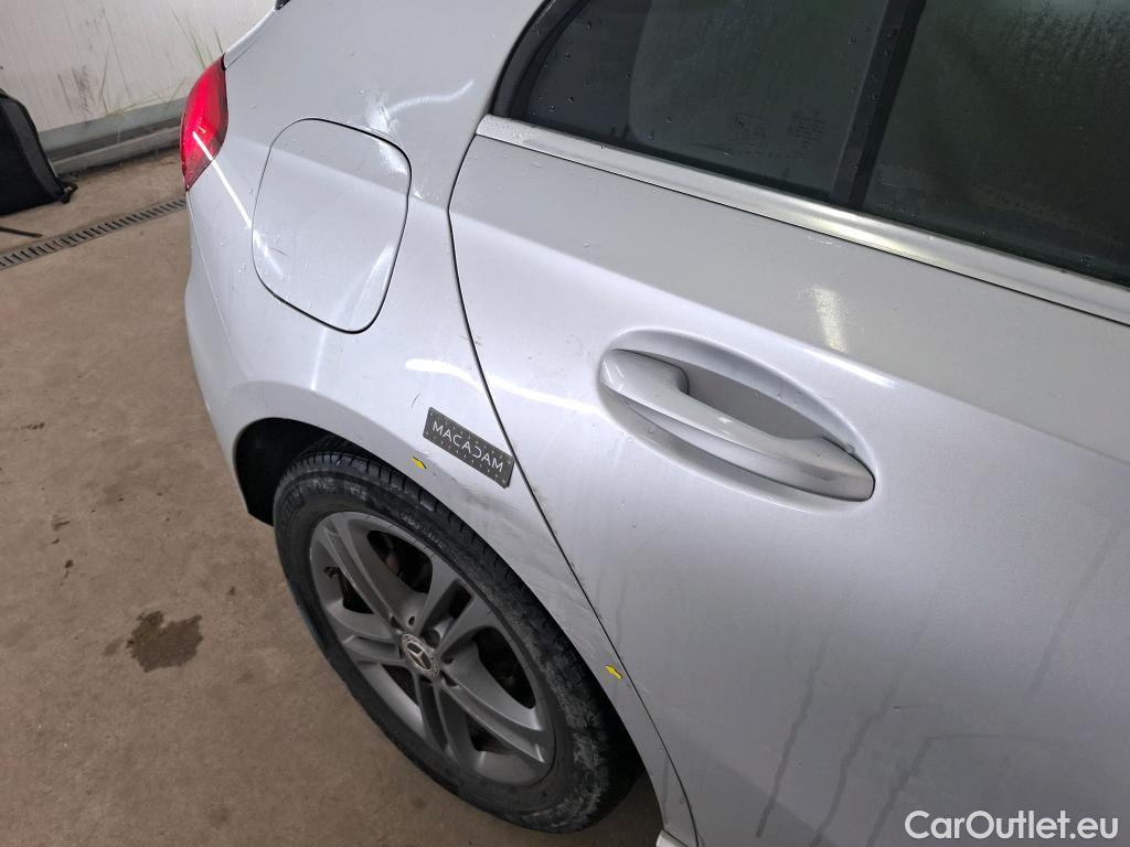  Mercedes  A-Klasse MERCEDES-BENZ Classe A Compact / 2018 / 5P / Berline A 250 e Business Line 8G-DCT #1