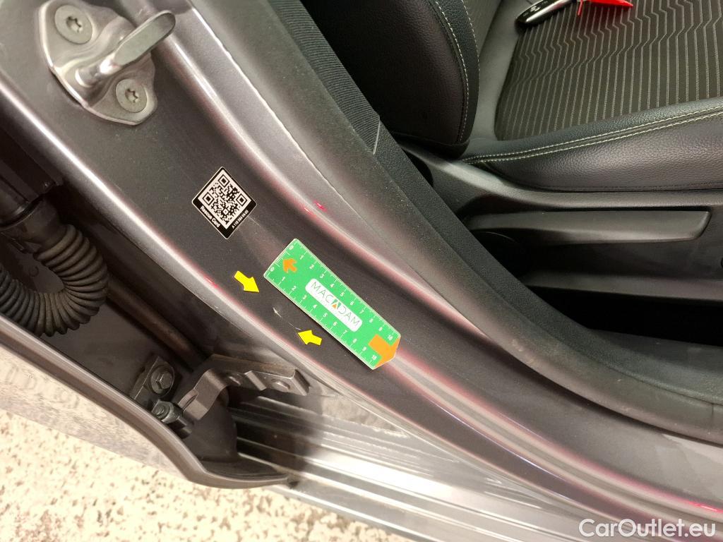  Mercedes  CLA-Klasse MERCEDES-BENZ CLA Shooting Brake / 2019 / 5P / Break CLA 180 Business Line BA7 #7