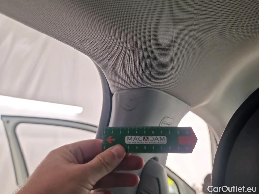  Fiat  500 FIAT X / 2018 / 5P / SUV 1.0 FFly T T3 120ch Cross #28