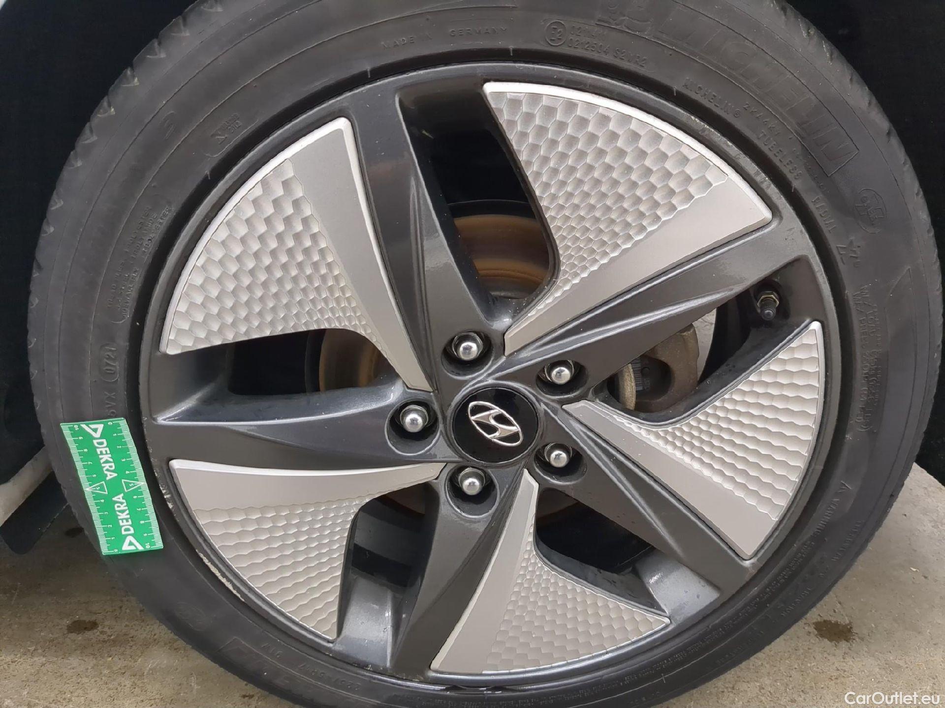  Hyundai   Ioniq Ioniq Executive Hybrid 1.6 GDI 140CV BVA6 E6dT #5