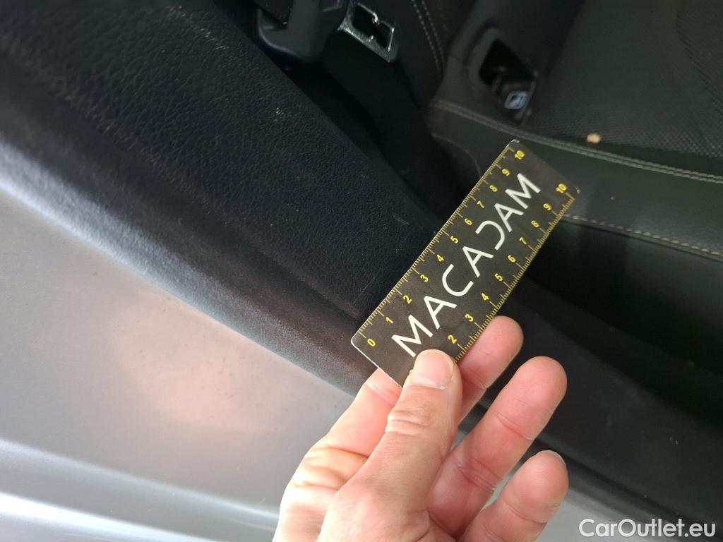  Mercedes  A-Klasse MERCEDES-BENZ Classe A Compact / 2018 / 5P / Berline A 250 e Business Line 8G-DCT #73