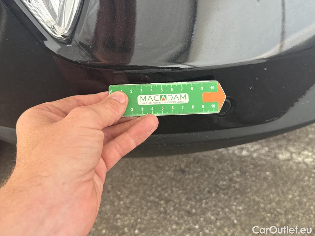  Ford  Kuga FORD  / 2019 / 5P / SUV 2.5 190 hybrid Flexifuel Pshift Titanium #17