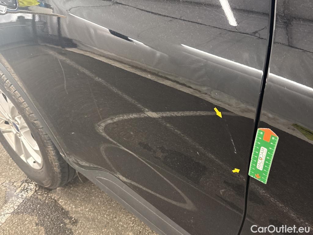  Ford  Kuga FORD  / 2019 / 5P / SUV 2.5 190 hybrid Flexifuel Pshift Titanium #1