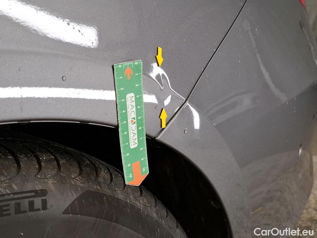  Mercedes  CLA-Klasse MERCEDES-BENZ CLA Shooting Brake / 2019 / 5P / Break CLA 180 Business Line BA7 #6