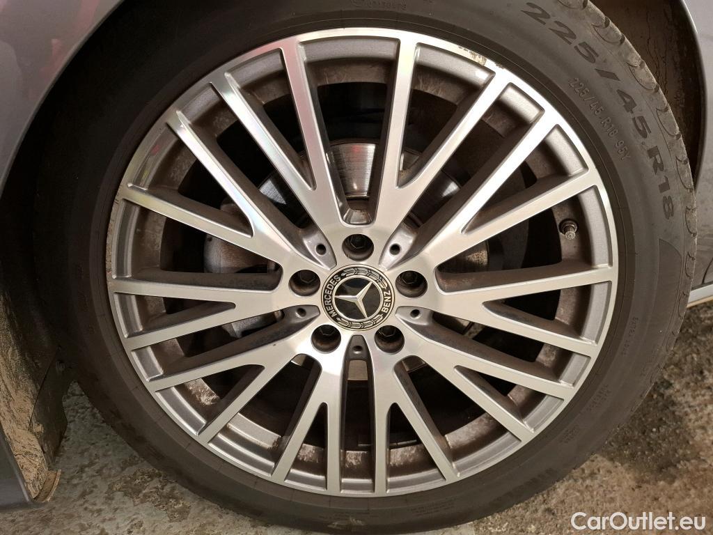  Mercedes  CLA-Klasse MERCEDES-BENZ CLA Shooting Brake / 2019 / 5P / Break CLA 180 Business Line BA7 #13