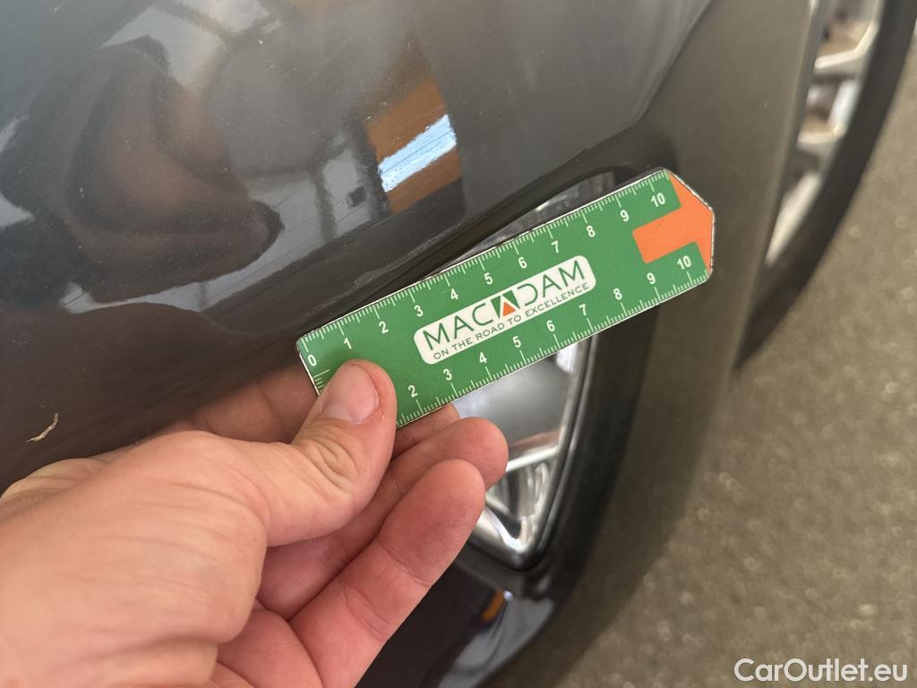  Ford  Kuga FORD  / 2019 / 5P / SUV 2.5 190 hybrid Flexifuel Pshift Titanium #21