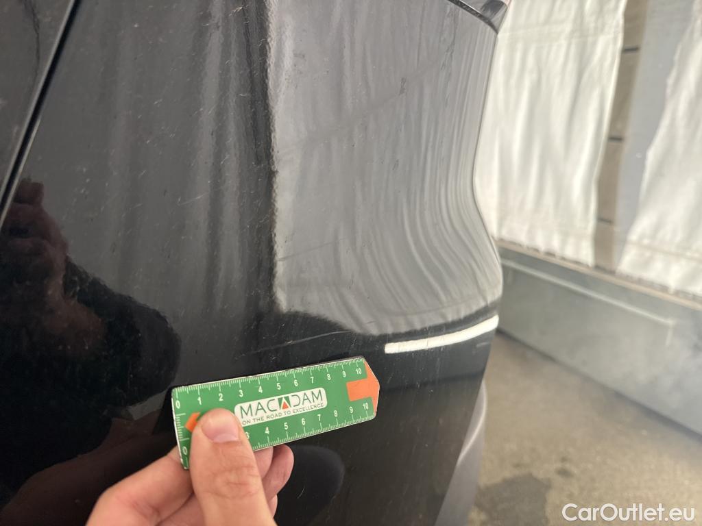  Ford  Kuga FORD  / 2019 / 5P / SUV 2.5 190 hybrid Flexifuel Pshift Titanium #24