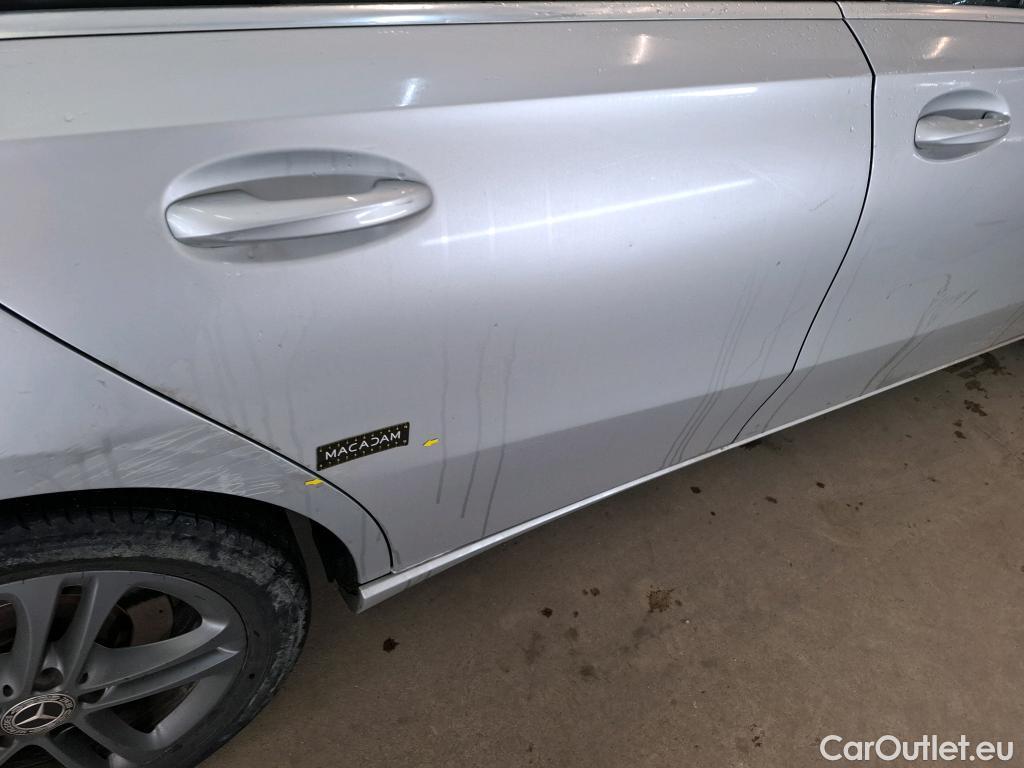  Mercedes  A-Klasse MERCEDES-BENZ Classe A Compact / 2018 / 5P / Berline A 250 e Business Line 8G-DCT #94