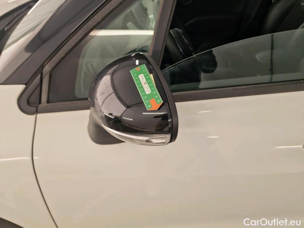  Fiat  500 FIAT X / 2018 / 5P / SUV 1.0 FFly T T3 120ch Cross #32