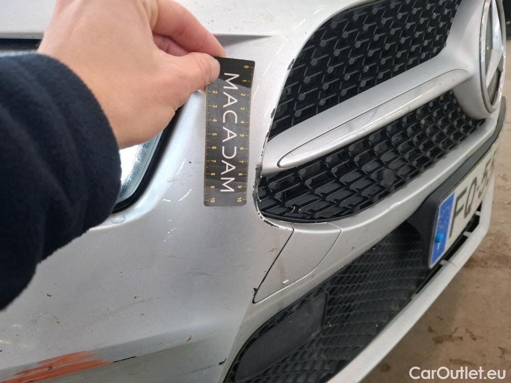  Mercedes  A-Klasse MERCEDES-BENZ Classe A Compact / 2018 / 5P / Berline A 250 e Business Line 8G-DCT #12