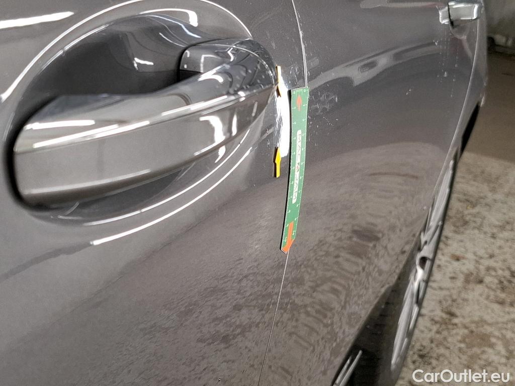  Mercedes  CLA-Klasse MERCEDES-BENZ CLA Shooting Brake / 2019 / 5P / Break CLA 180 Business Line BA7 #10