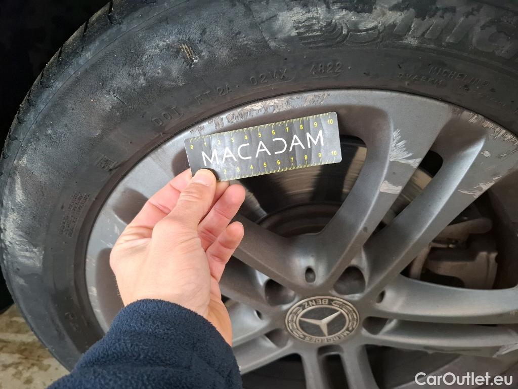  Mercedes  A-Klasse MERCEDES-BENZ Classe A Compact / 2018 / 5P / Berline A 250 e Business Line 8G-DCT #56