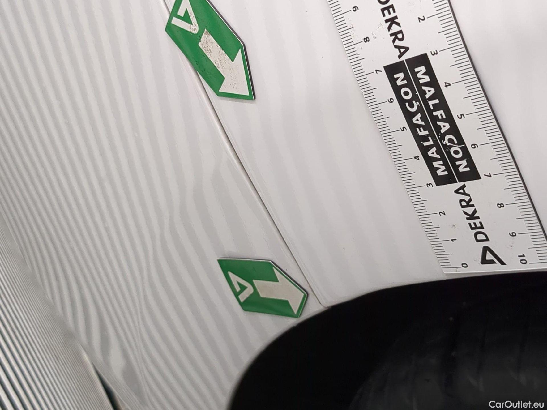  Hyundai   Ioniq Ioniq Executive Hybrid 1.6 GDI 140CV BVA6 E6dT #13