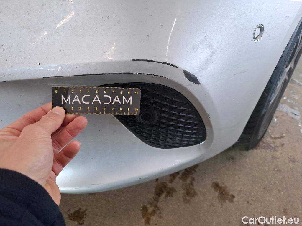  Mercedes  A-Klasse MERCEDES-BENZ Classe A Compact / 2018 / 5P / Berline A 250 e Business Line 8G-DCT #18