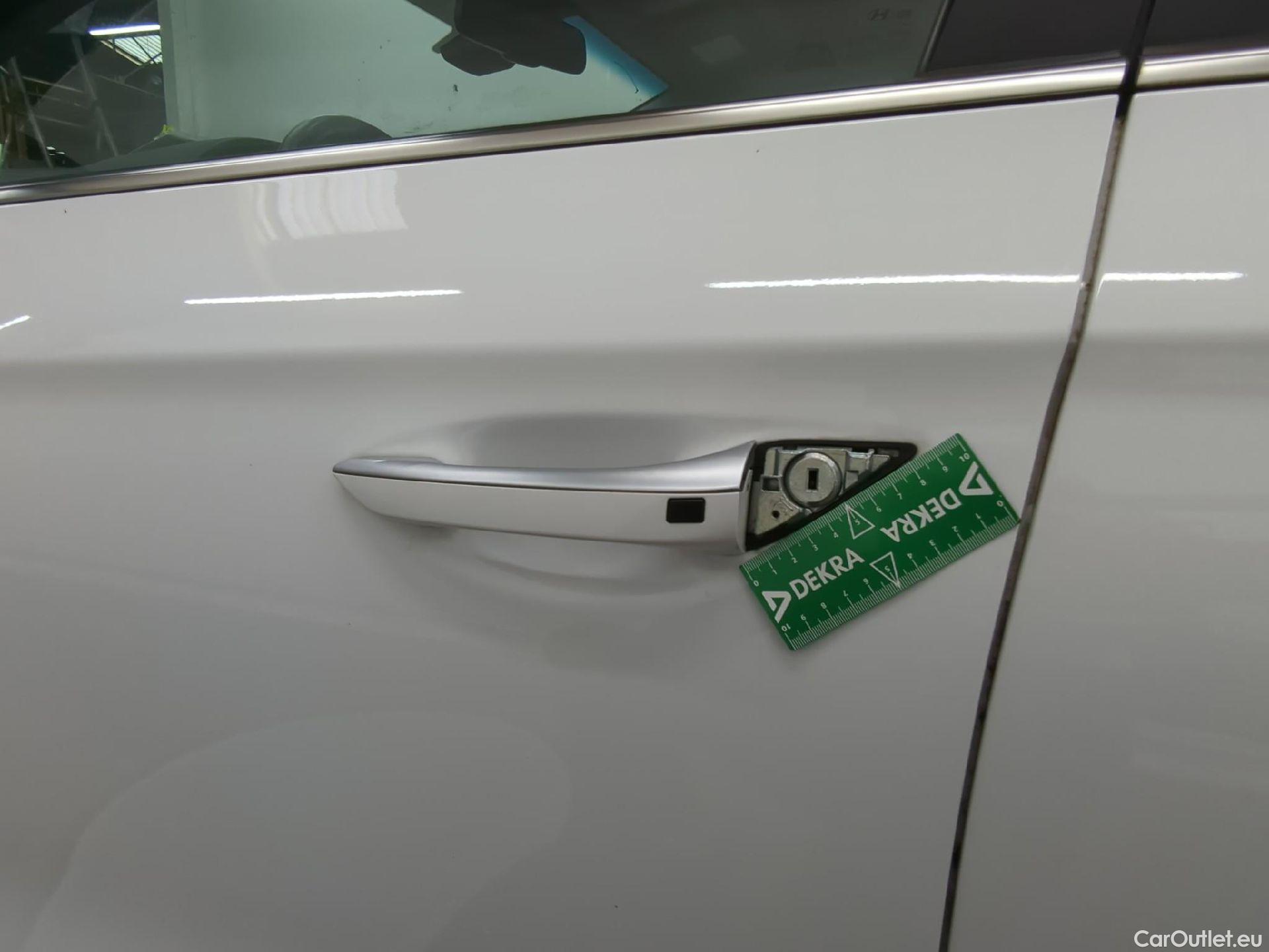  Hyundai   Ioniq Ioniq Executive Hybrid 1.6 GDI 140CV BVA6 E6dT #25