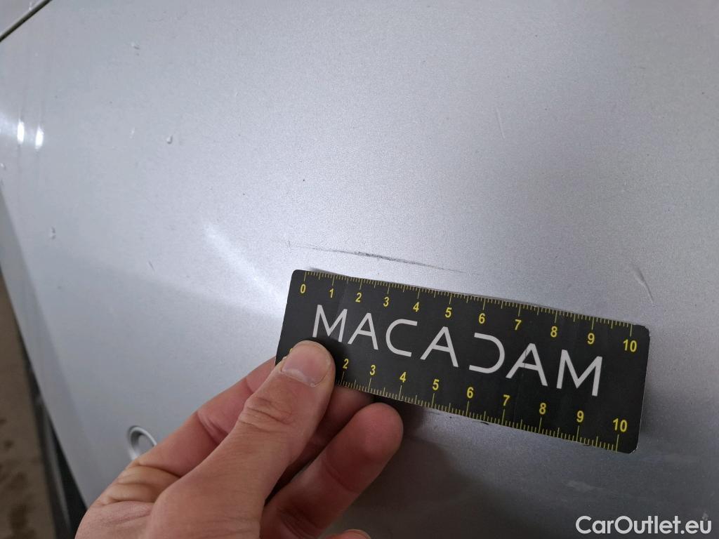  Mercedes  A-Klasse MERCEDES-BENZ Classe A Compact / 2018 / 5P / Berline A 250 e Business Line 8G-DCT #27