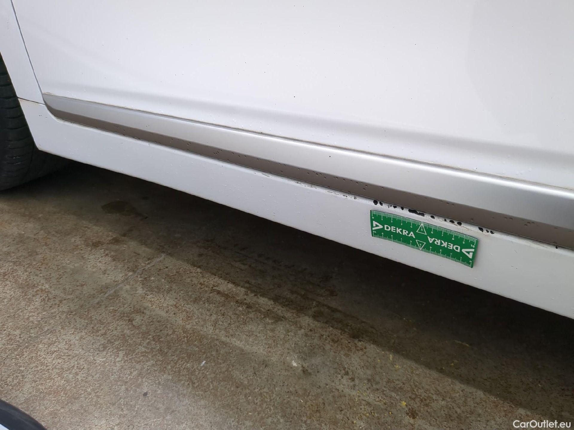  Hyundai   Ioniq Ioniq Executive Hybrid 1.6 GDI 140CV BVA6 E6dT #22