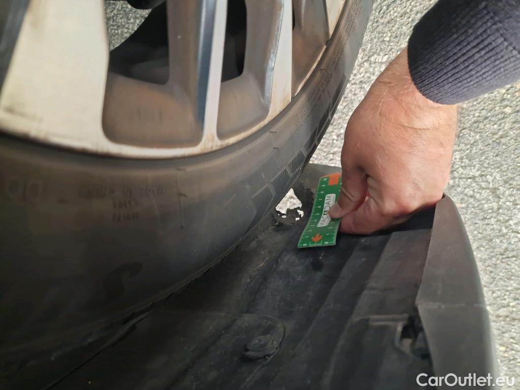  Fiat  500 FIAT X / 2018 / 5P / SUV 1.0 FFly T T3 120ch Cross #7