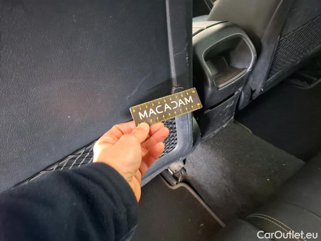  Mercedes  A-Klasse MERCEDES-BENZ Classe A Compact / 2018 / 5P / Berline A 250 e Business Line 8G-DCT #70