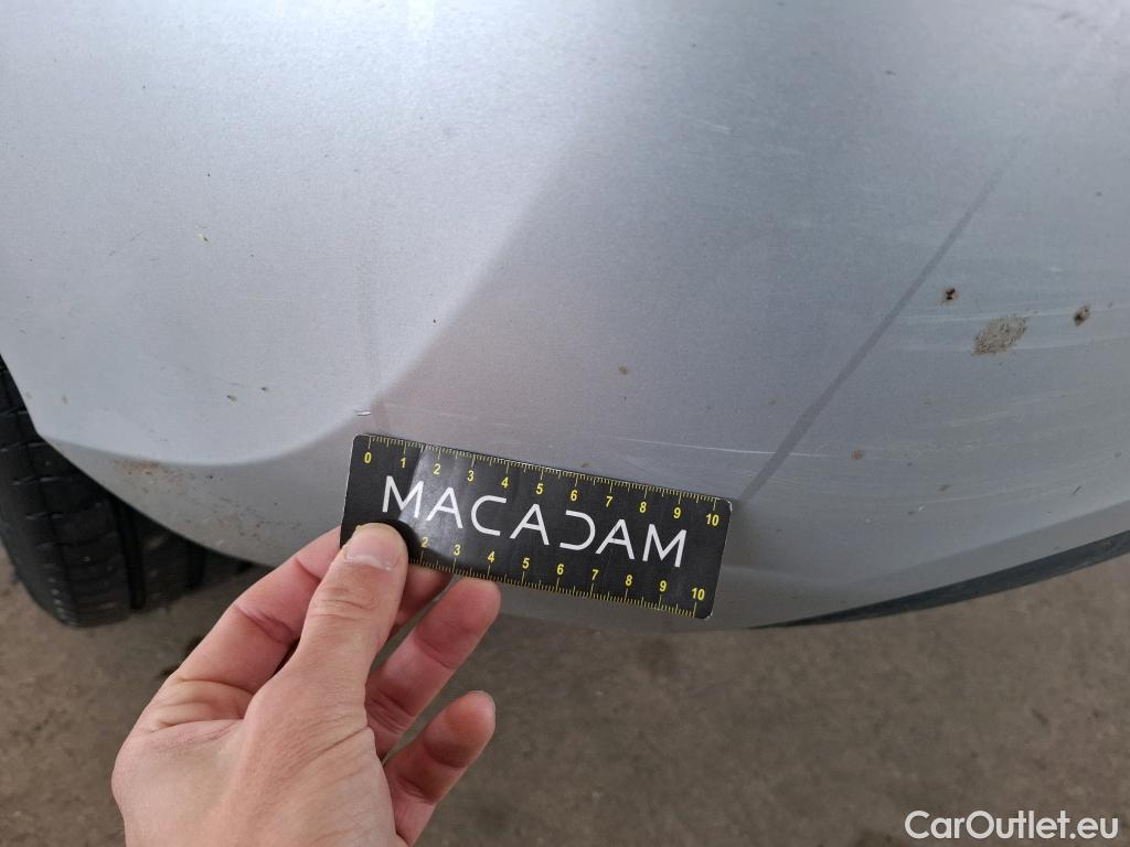  Mercedes  A-Klasse MERCEDES-BENZ Classe A Compact / 2018 / 5P / Berline A 250 e Business Line 8G-DCT #28