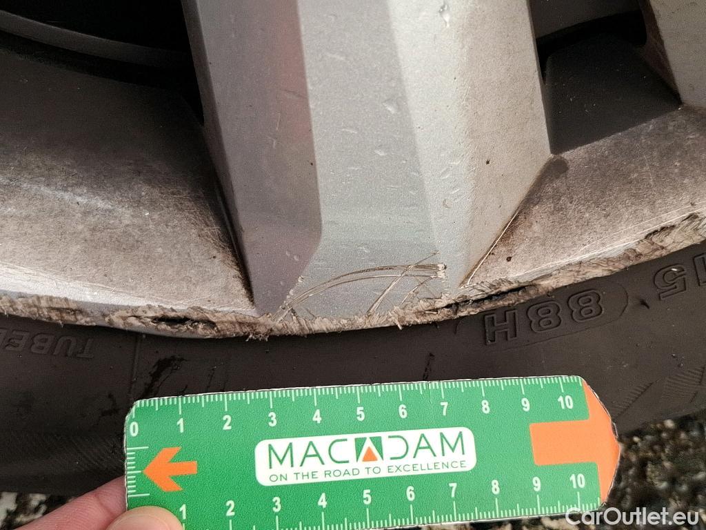  Dacia  Sandero  III Confort 1.0 TCe 90CV BVM5 E6d #20