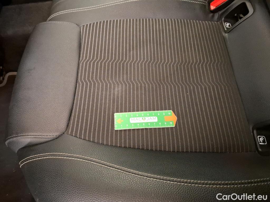  Mercedes  CLA-Klasse MERCEDES-BENZ CLA Shooting Brake / 2019 / 5P / Break CLA 180 Business Line BA7 #11