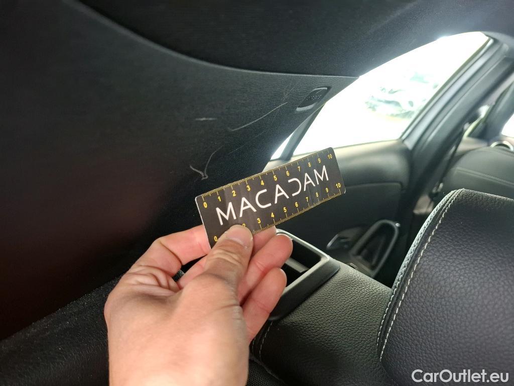  Mercedes  A-Klasse MERCEDES-BENZ Classe A Compact / 2018 / 5P / Berline A 250 e Business Line 8G-DCT #67