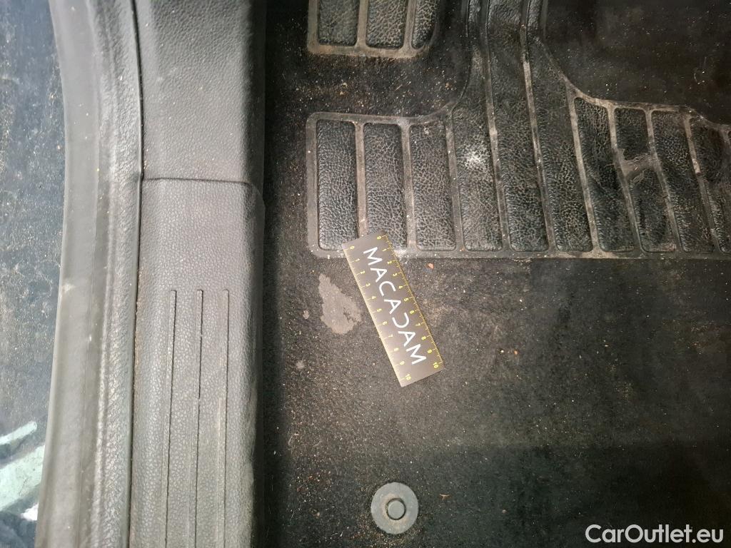  Renault  Captur  II Business 1.3 TCe 140CV BVA7 E6d #43