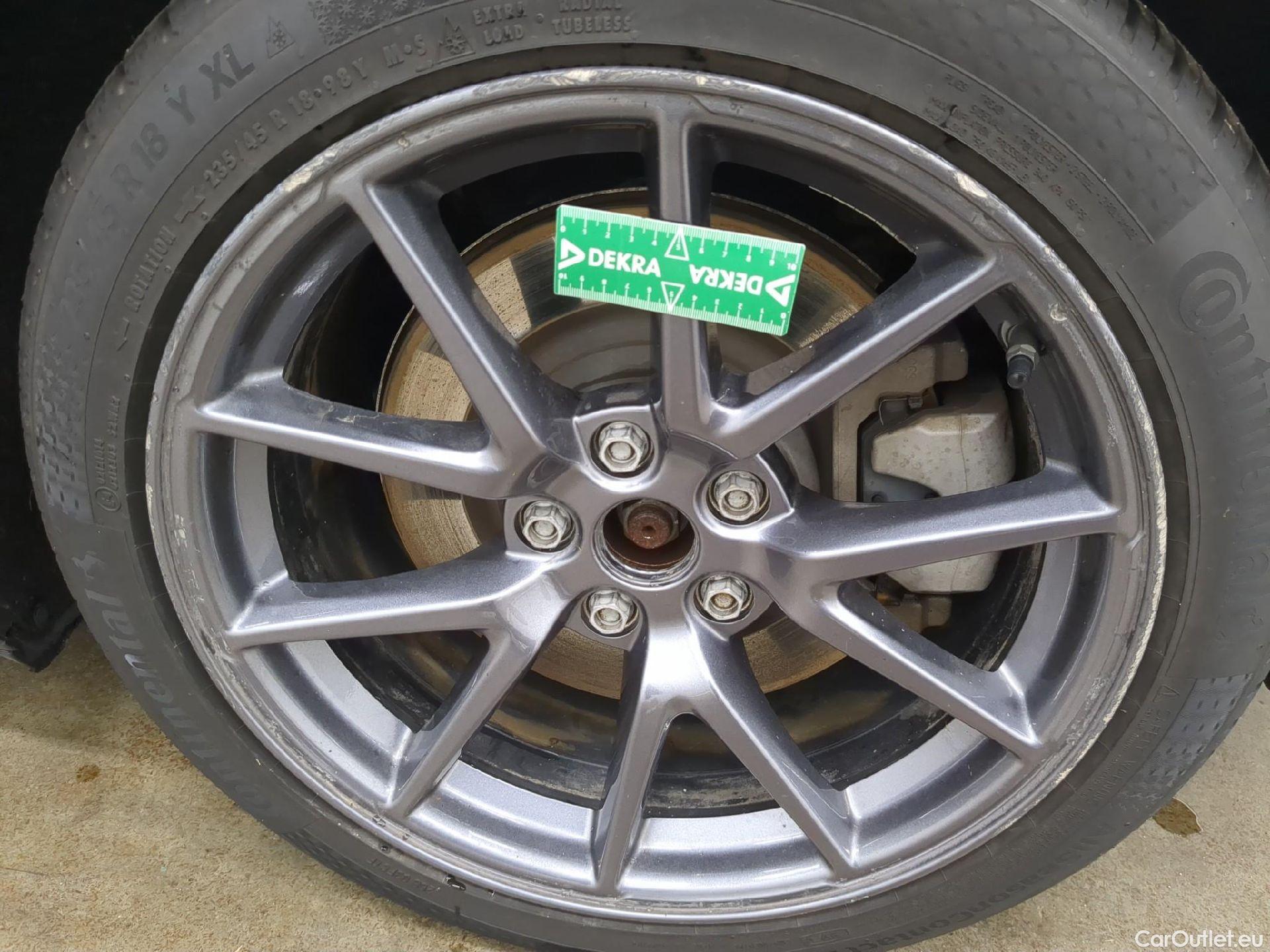  Tesla  Model 3 TESLA  / 2018 / 4P / Berline Grande Autonomie #11