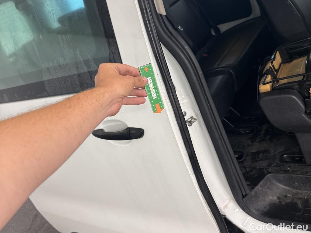  Peugeot  Expert  Kombi L3 2.0 HDi 150CV BVM6 E6dT #47