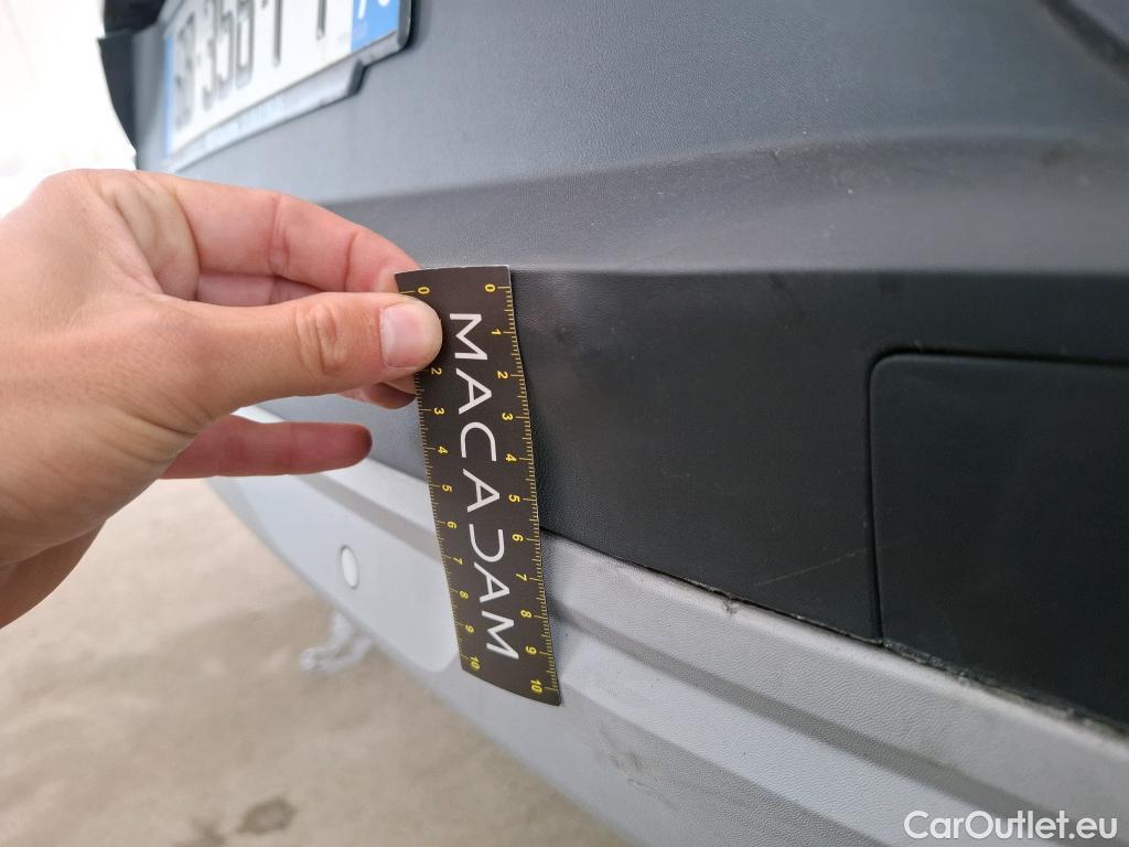  Renault  Captur  II Business 1.3 TCe 140CV BVA7 E6d #24