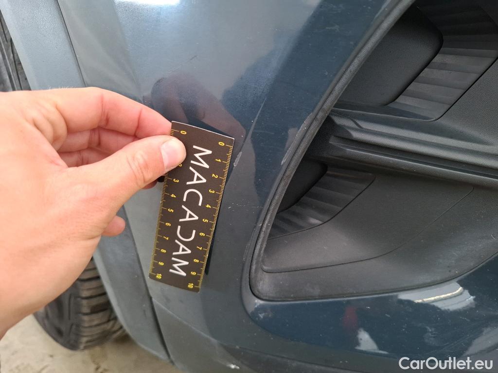  Renault  Captur  II Business 1.3 TCe 140CV BVA7 E6d #17