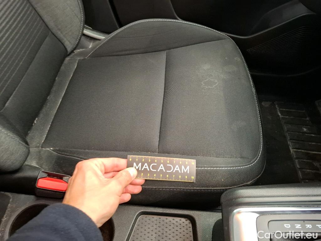  Renault  Captur  II Business 1.3 TCe 140CV BVA7 E6d #57