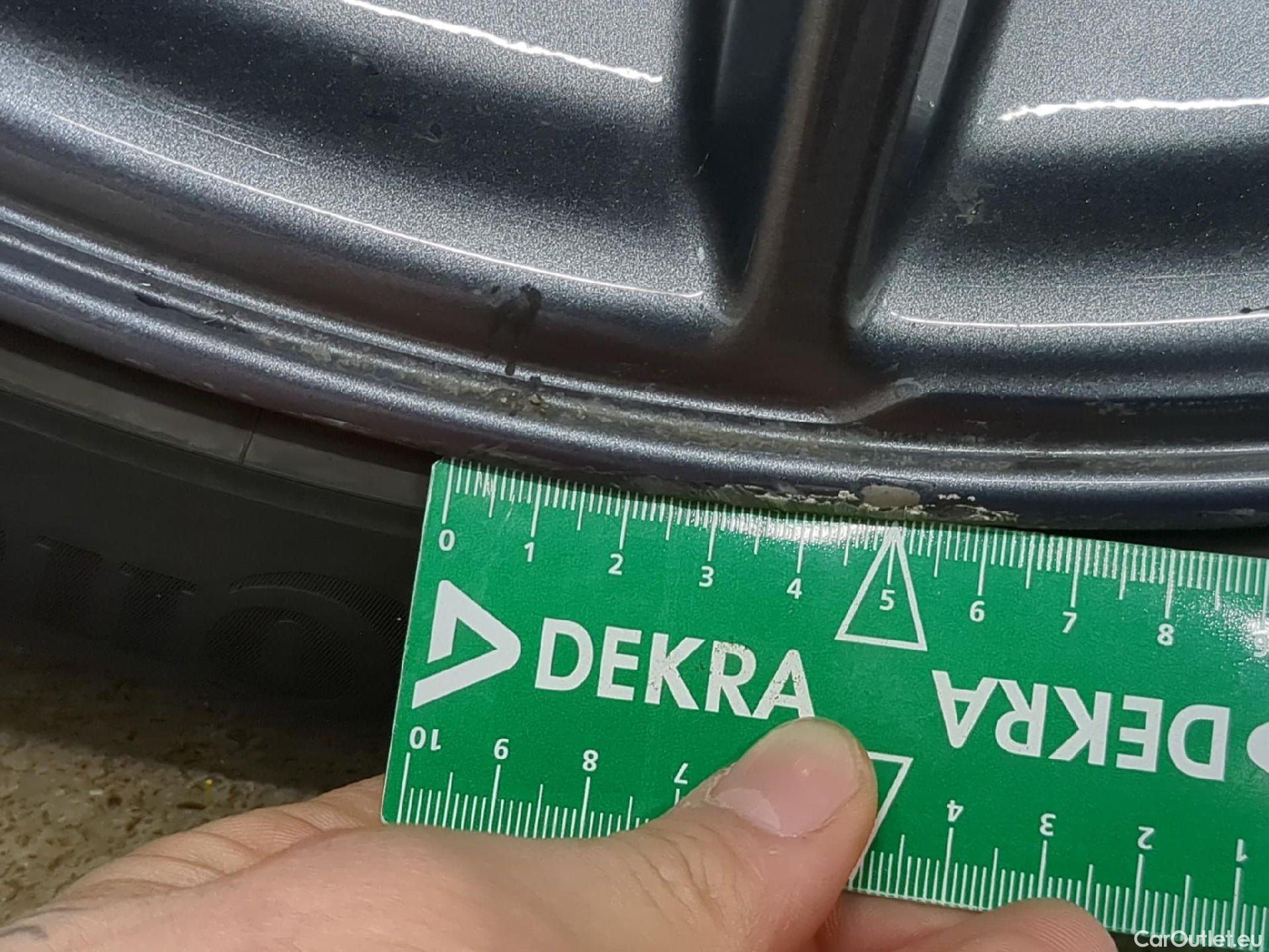  Tesla  Model 3 TESLA  / 2018 / 4P / Berline Grande Autonomie #9