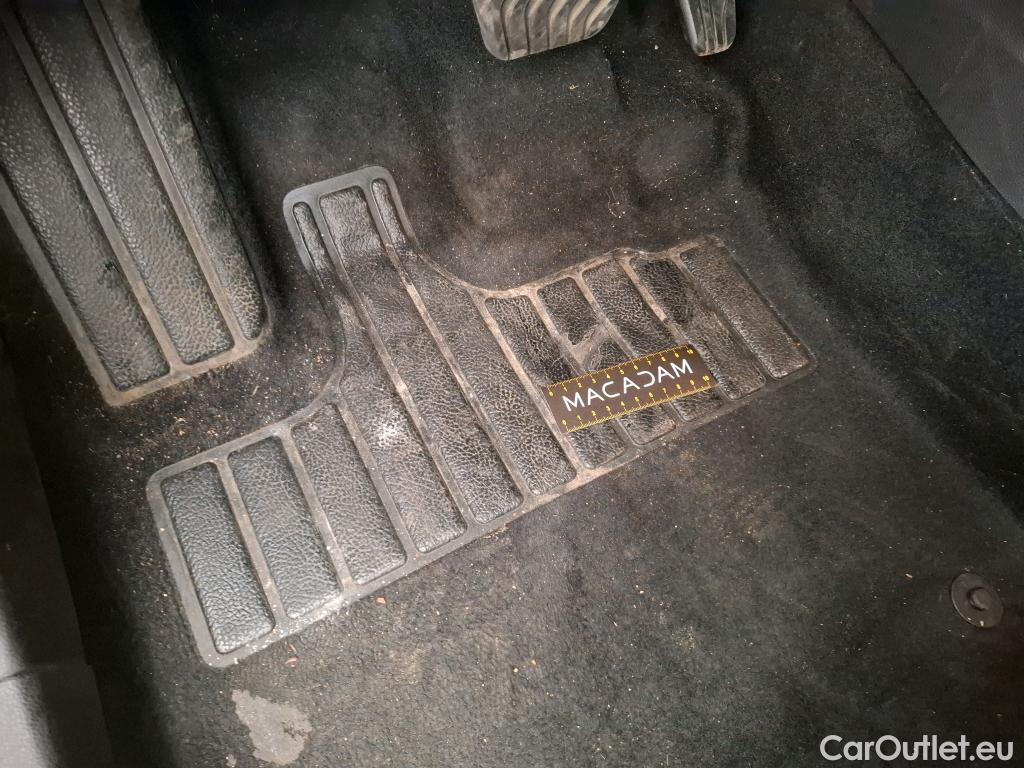  Renault  Captur  II Business 1.3 TCe 140CV BVA7 E6d #41