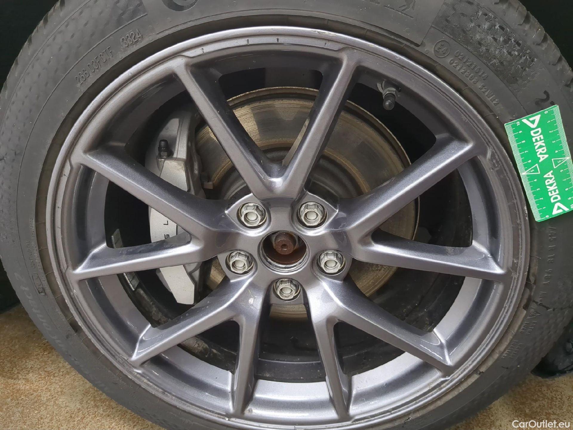  Tesla  Model 3 TESLA  / 2018 / 4P / Berline Grande Autonomie #2