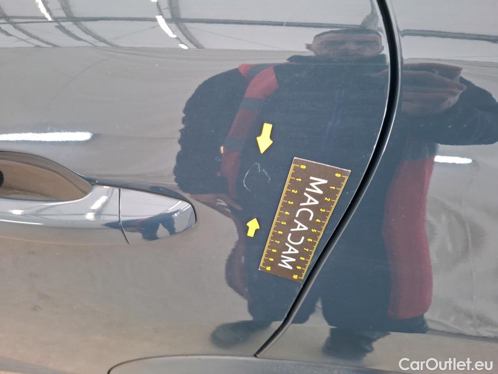  Renault  Captur  II Business 1.3 TCe 140CV BVA7 E6d #79