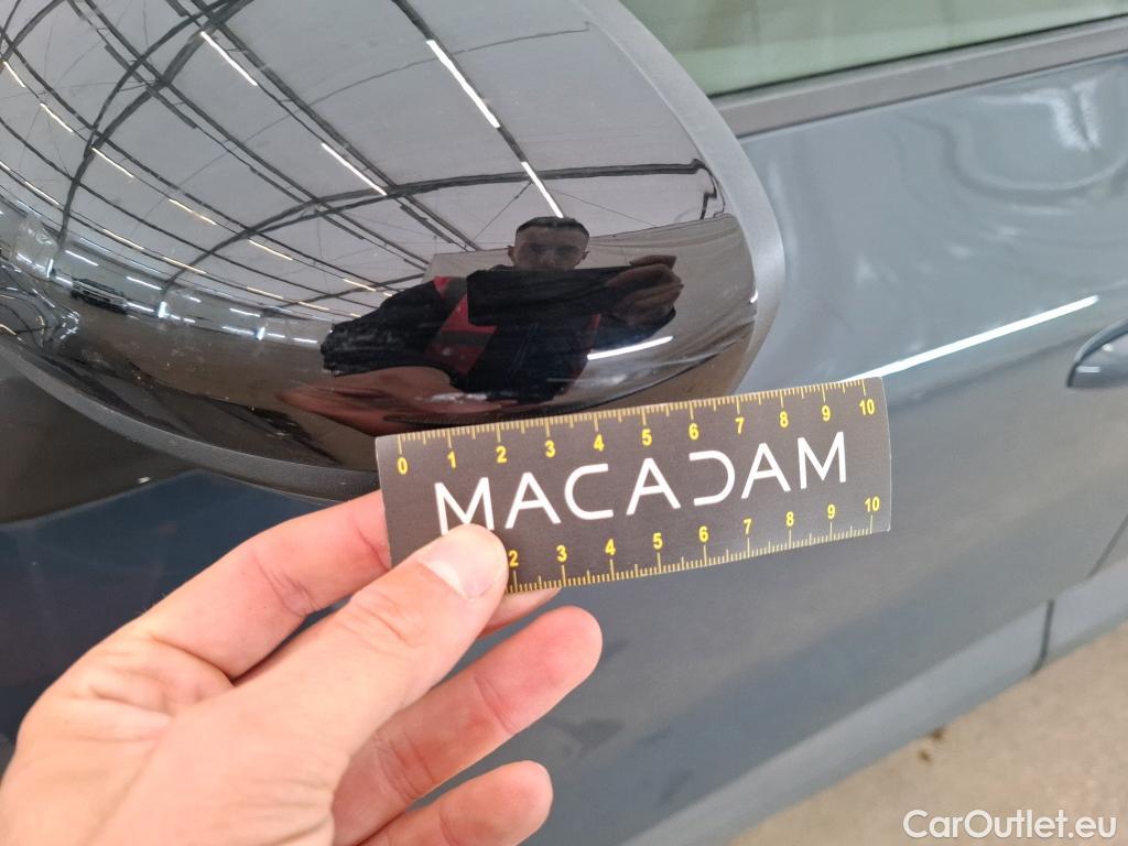  Renault  Captur  II Business 1.3 TCe 140CV BVA7 E6d #76