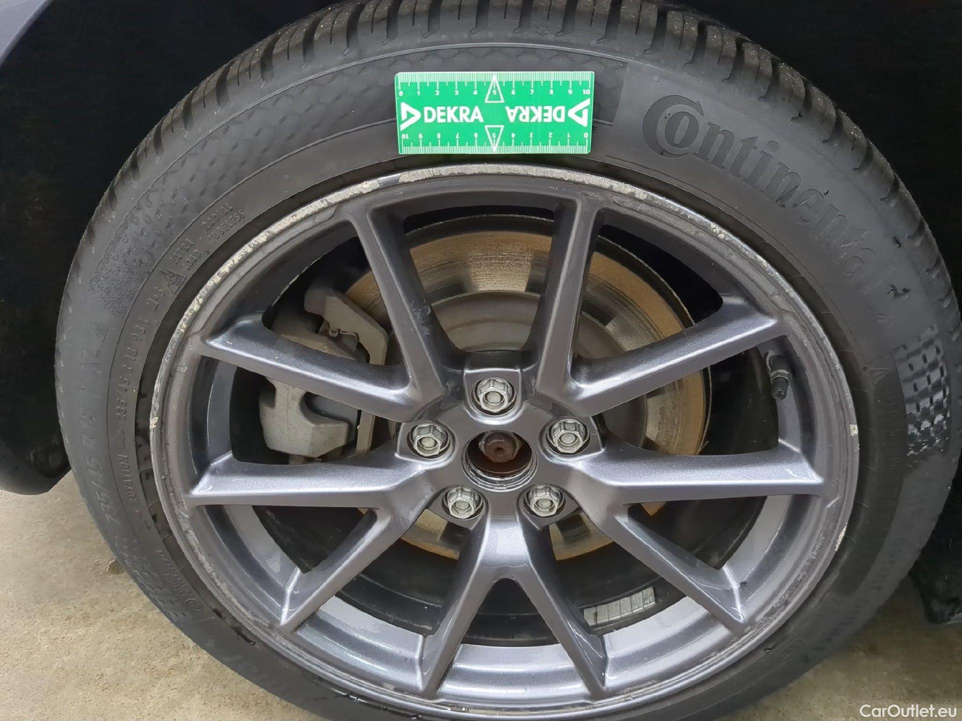  Tesla  Model 3 TESLA  / 2018 / 4P / Berline Grande Autonomie #17