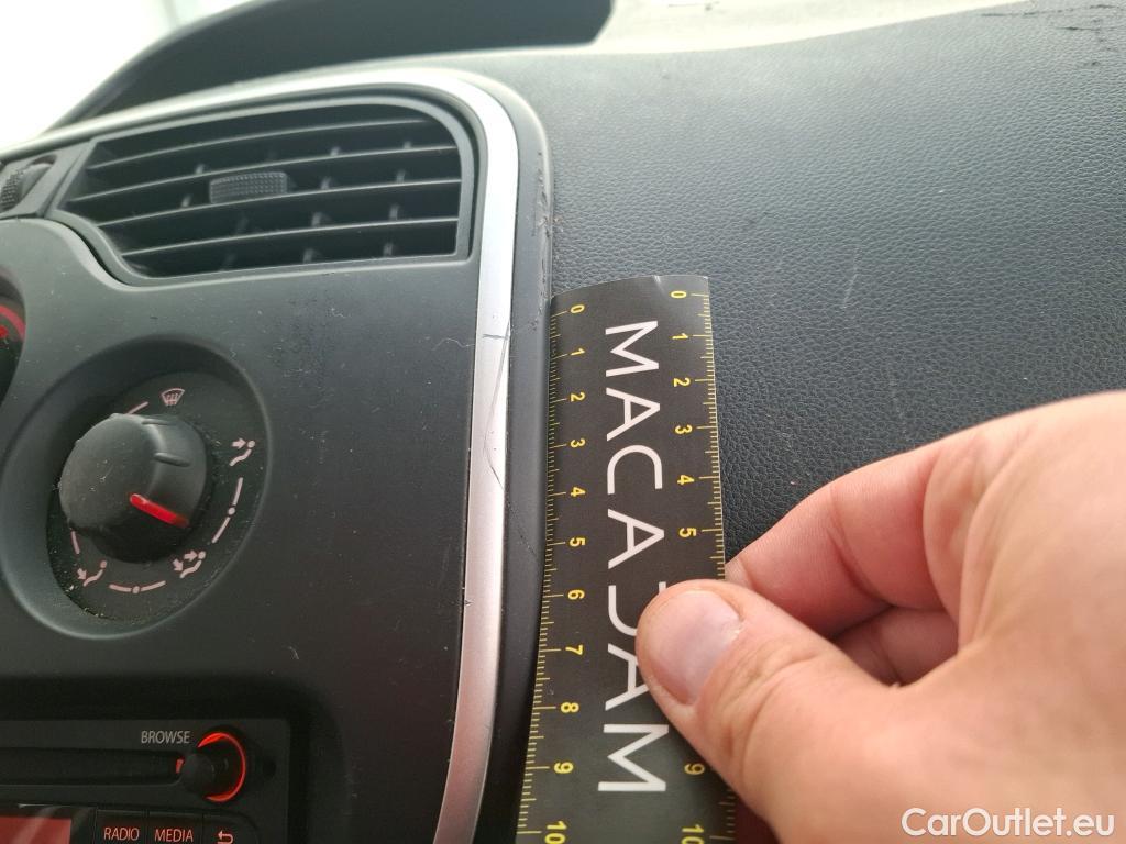  Renault  Kangoo RENAULT  Express / 2013 / 4P / Fourgonnette Gd Volume Confort - Blue dCi 95 #25