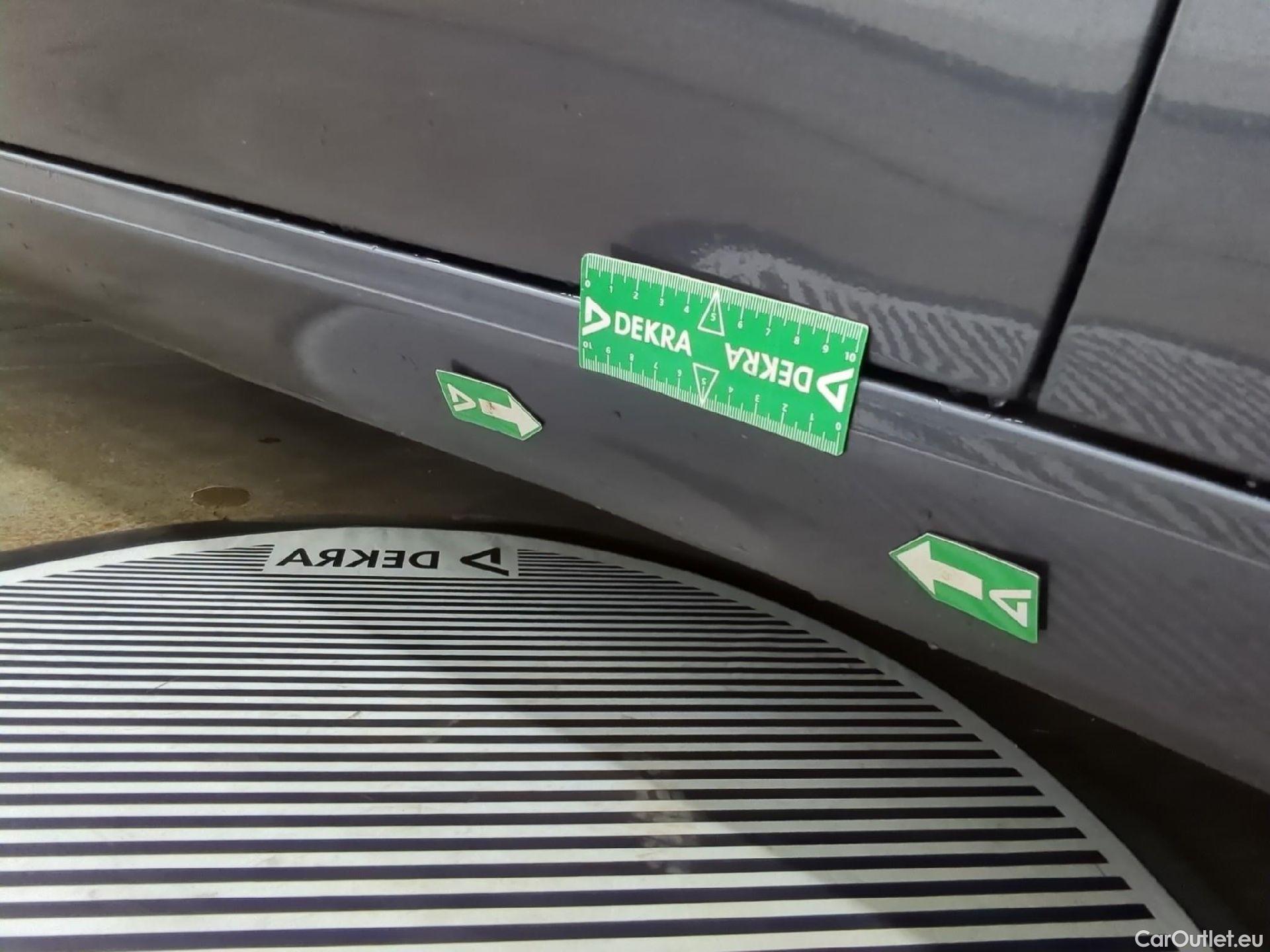  Tesla  Model 3 TESLA  / 2018 / 4P / Berline Grande Autonomie #25