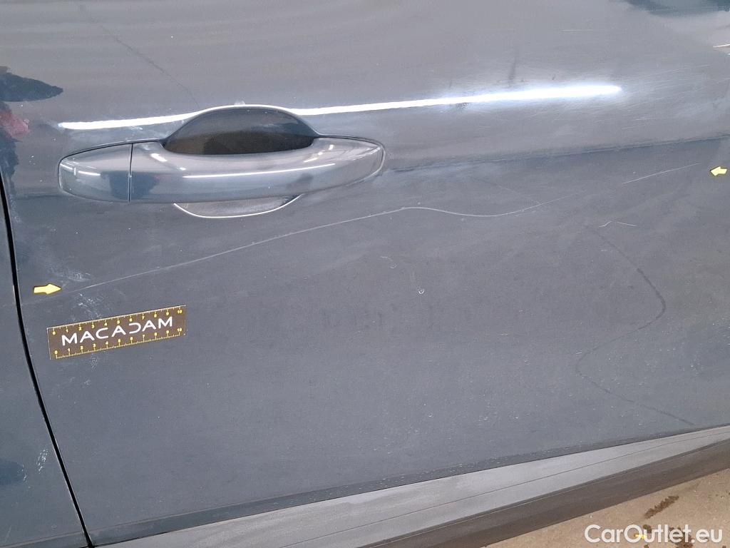  Renault  Captur  II Business 1.3 TCe 140CV BVA7 E6d #12