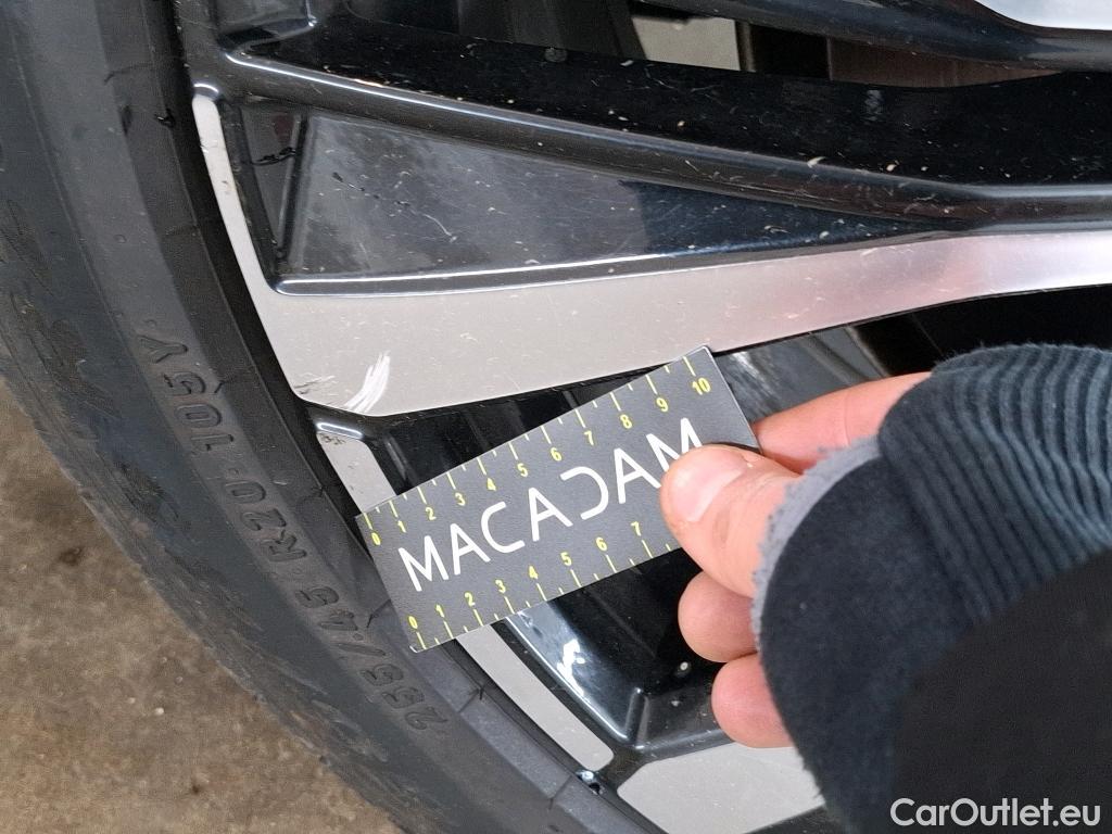  Volvo  XC60 VOLVO  / 2021 / 5P / SUV Recharge T6 350 GT 8 Ultimate Style Dark #29