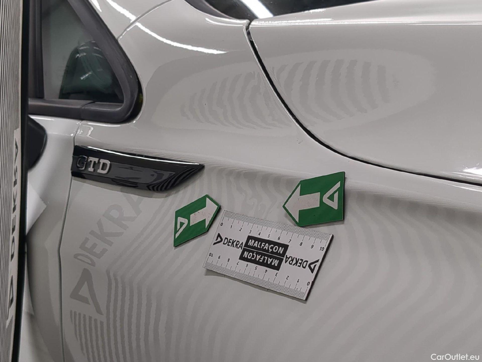  Volkswagen  Golf  VIII Berline GTD 2.0 TDI 200CV BVA7 E6d #24