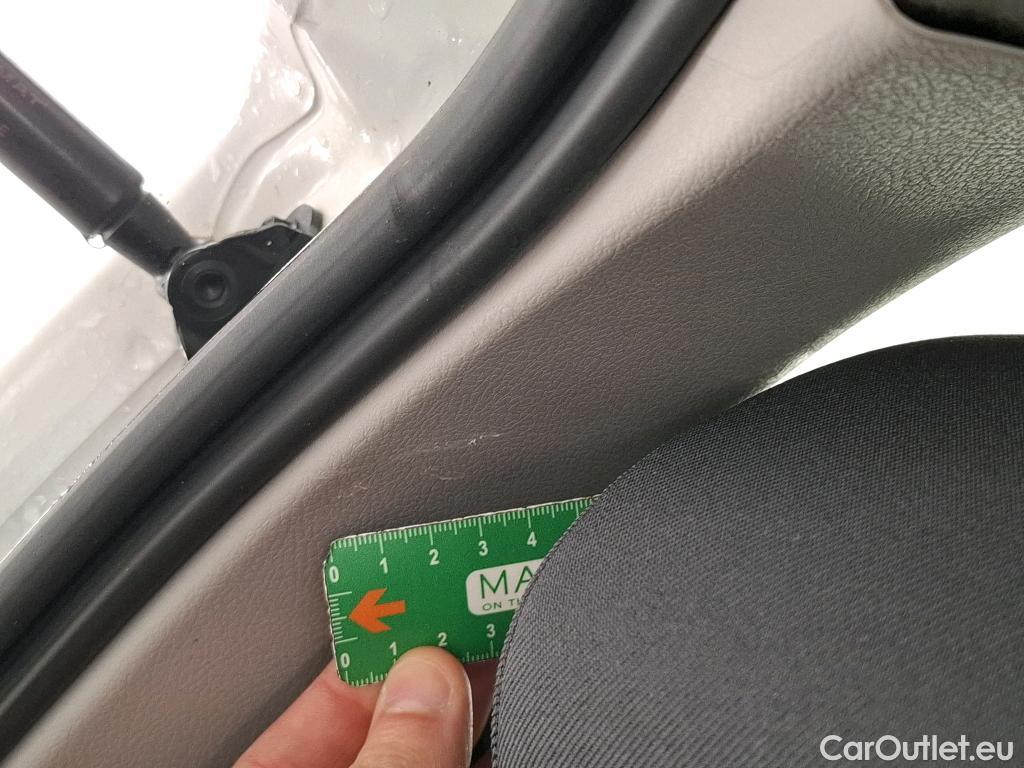  Toyota  Yaris TOYOTA  Hybride / 2017 / 5P / Berline 1.5 VVT-I HYBRID France Business #11