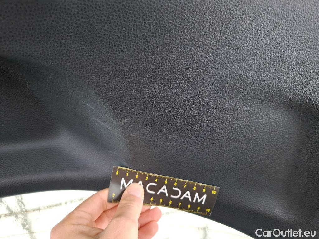  Toyota  Corolla TOYOTA  / 2018 / 5P / Berline Hybride 180h Dynamic Business #7