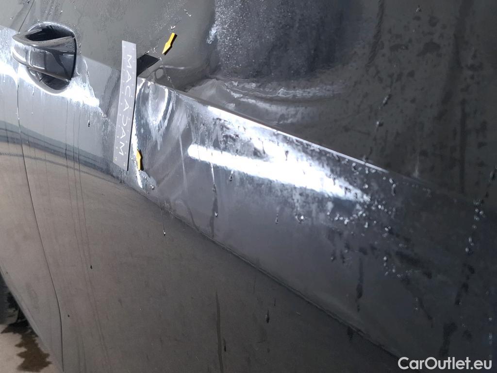  Volkswagen  Golf  VOLKSWAGEN / 2020 / 5P / Berline 2.0 TDI SCR 115 BVM6 Life 1st #5