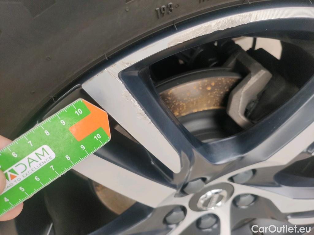  Volvo  XC 40 VOLVO XC40 / 2017 / 5P / todoterreno 2.0 B4 G AWD R-Design Auto #14